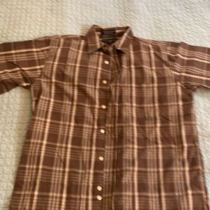 Men’s Polo Club short sleeve button up shirt
D